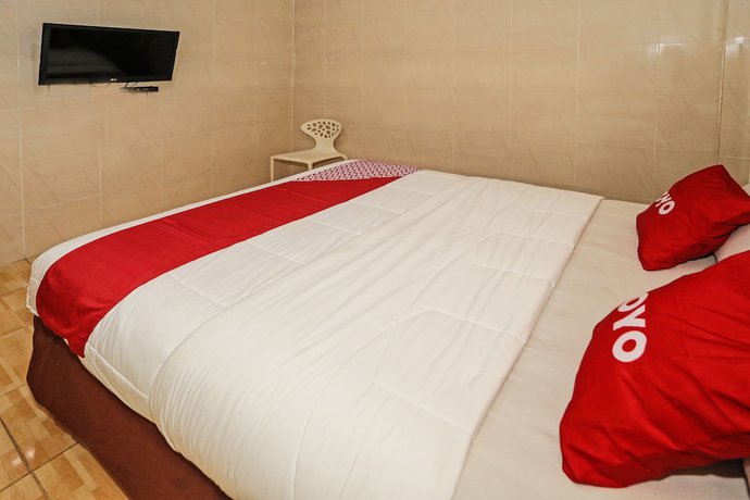 Imagen de la habitación del Hotel OYO 92674 Ciputat. Foto 2
