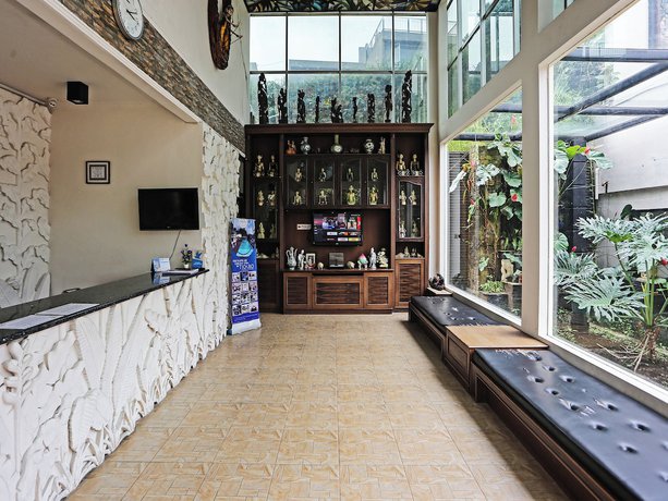 Imagen de los interiores del Hotel OYO 92717 Tjokro 3. Foto 17