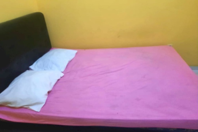 Imagen de la habitación del Hotel OYO 92725 Regol Srimahi Residence. Foto 2