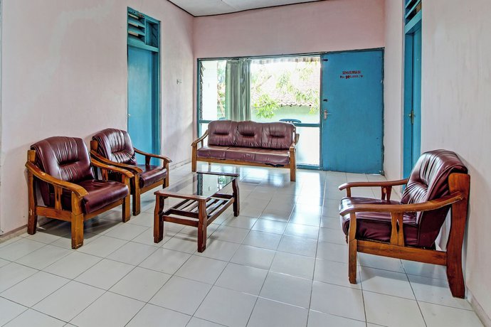 Imagen de los interiores del Hotel OYO 92761 Sendang Asri. Foto 17