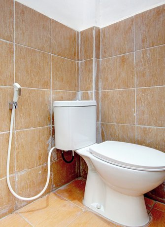 Imagen de la habitación del Hotel OYO 92818 Penginapan Garuda Syariah. Foto 3