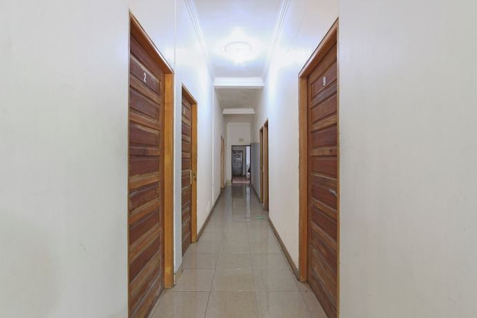 Imagen de los interiores del Hotel OYO 92821 Wisma Zahira 2 Syariah. Foto 17