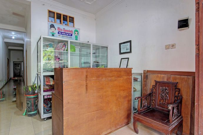 Imagen de los interiores del Hotel OYO 92821 Wisma Zahira 2 Syariah. Foto 20