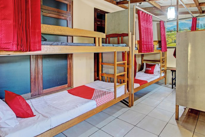Imagen de la habitación del Hotel OYO 92851 Homestay Borobudur Specpacker Syariah. Foto 9