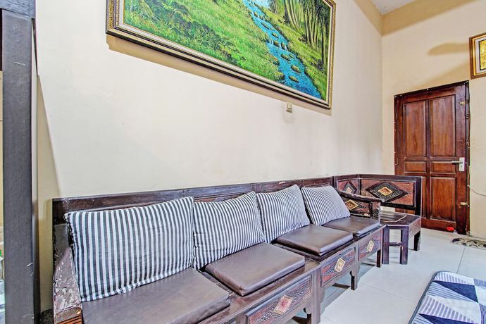 Imagen de los interiores del Hotel OYO 92851 Homestay Borobudur Specpacker Syariah. Foto 17