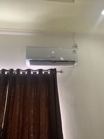 Imagen de la habitación del Hotel OYO 92899 Penginapan Laota Syariah. Foto 5