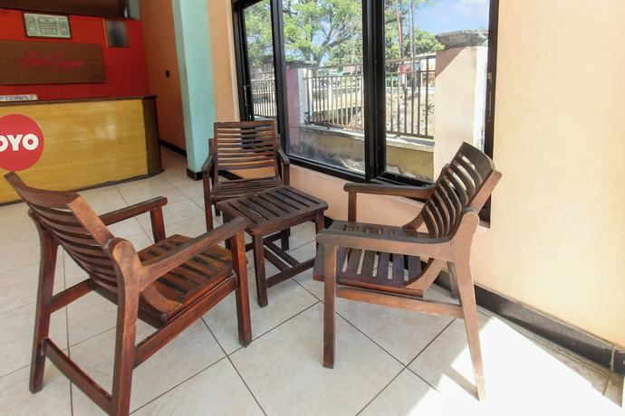 Imagen de los interiores del Hotel OYO 92908 Jayanni. Foto 18