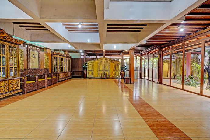 Imagen de los interiores del Hotel OYO 92927 Griya Ayu Minahasa. Foto 20