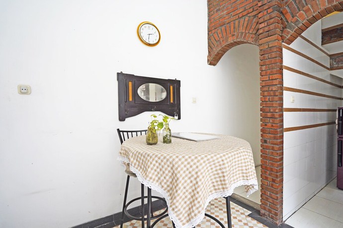 Imagen de los interiores del Hotel OYO 92938 Kost Putih Syariah. Foto 16