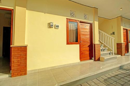 Imagen general del Hotel OYO 92952 Nirmala Guest House. Foto 7