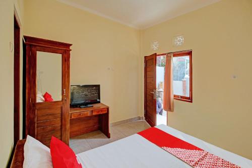 Imagen general del Hotel OYO 92952 Nirmala Guest House. Foto 13