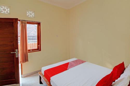 Imagen general del Hotel OYO 92952 Nirmala Guest House. Foto 16