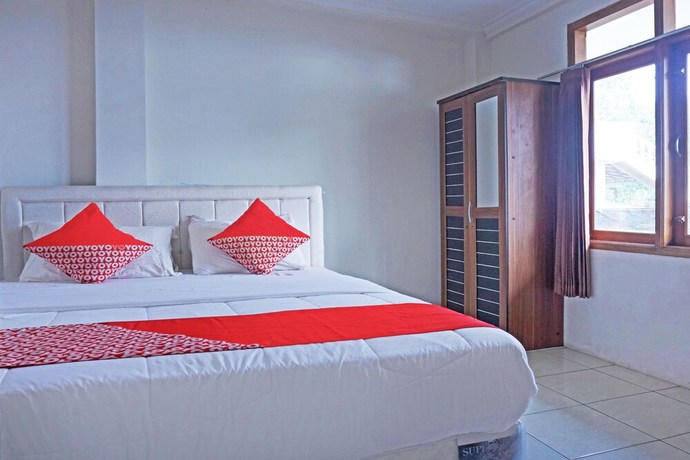Imagen de la habitación del Hotel OYO 92966 Villa Bukit Awan. Foto 3