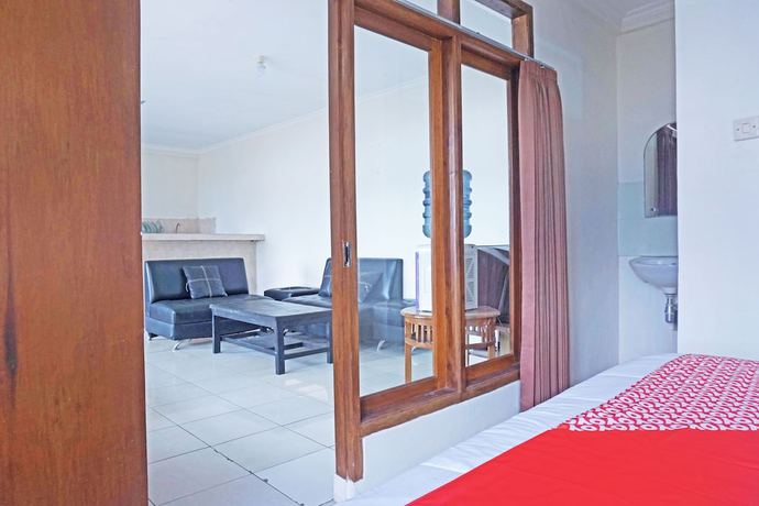 Imagen de la habitación del Hotel OYO 92966 Villa Bukit Awan. Foto 6