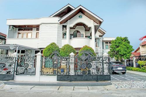 Imagen general del Hotel OYO 92990 Nena Kostel Syariah. Foto 1