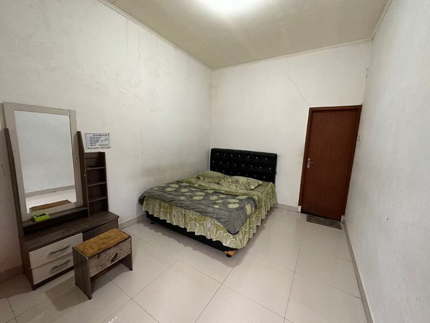 Imagen de la habitación del Hotel OYO 92995 Villa Ragill. Foto 8