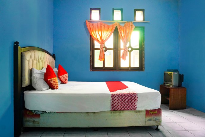 Imagen de la habitación del Hotel OYO 92997 Villa Hj Karnadi. Foto 6