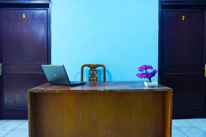 Imagen de los interiores del Hotel OYO 92997 Villa Hj Karnadi. Foto 16