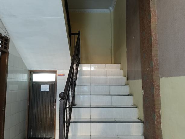 Imagen de los interiores del Hotel OYO 93046 Fortuna Parepare. Foto 20
