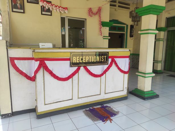 Imagen de los interiores del Hotel OYO 93048 Puri Mandiri. Foto 17