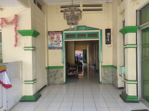 Imagen de los interiores del Hotel OYO 93048 Puri Mandiri. Foto 18