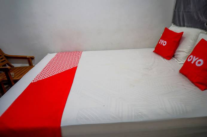Imagen de la habitación del Hotel OYO 93069 Penginapan Sumber Rizki. Foto 5