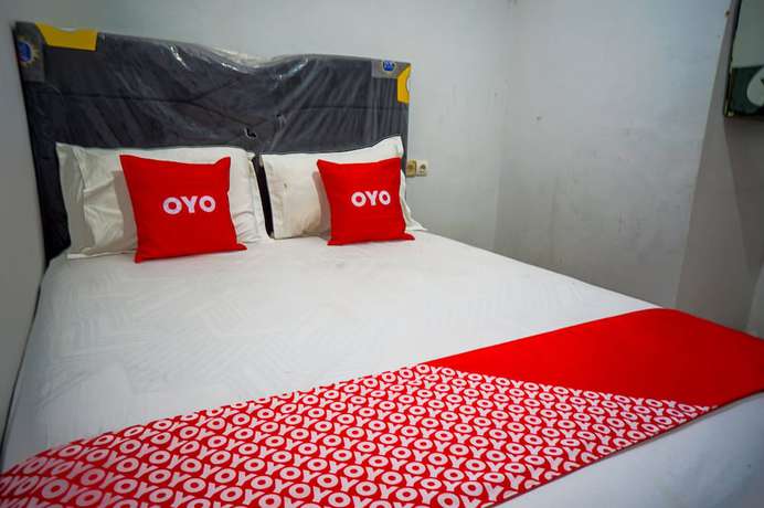 Imagen de la habitación del Hotel OYO 93069 Penginapan Sumber Rizki. Foto 9