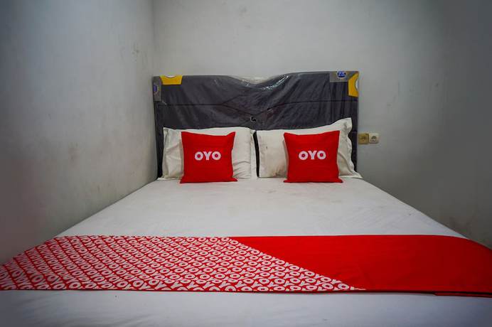 Imagen de la habitación del Hotel OYO 93069 Penginapan Sumber Rizki. Foto 11