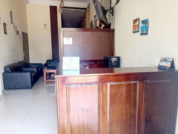 Imagen de los interiores del Hotel OYO 93073 Penginapan 69. Foto 14