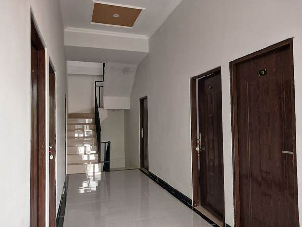 Imagen de los interiores del Hotel OYO 93085 Homy Stay Syariah. Foto 11