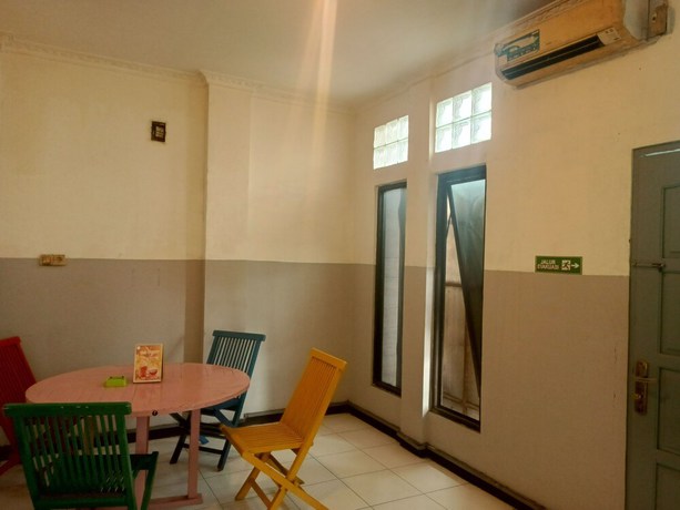 Imagen de los interiores del Hotel OYO 93090 Multi Plus Inn. Foto 7