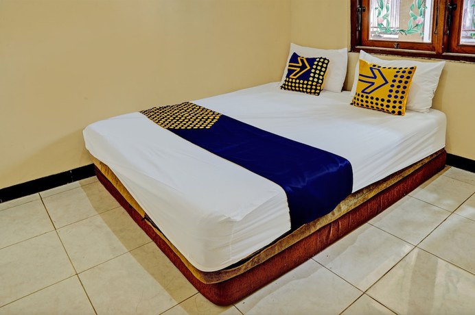 Imagen general del Hotel OYO 93107 Homestay H Syarif Syariah – Bandar Gresik. Foto 1