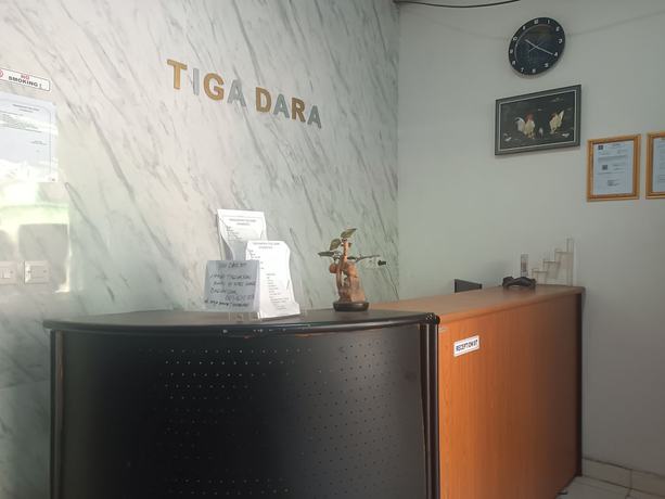 Imagen de los interiores del Hotel OYO 93117 Penginapan Tiga Dara. Foto 18
