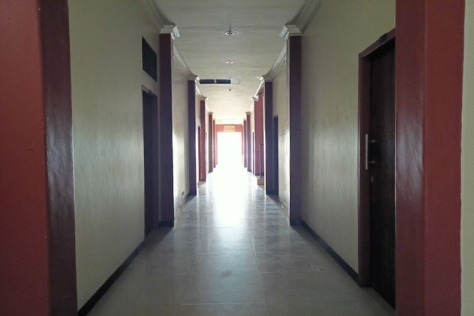 Imagen de los interiores del Hotel OYO 93122 Pondok Puti Sartika Syariah. Foto 15