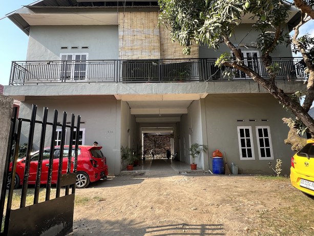 Imagen general del Hotel OYO 93137 Kost Maharaja. Foto 1