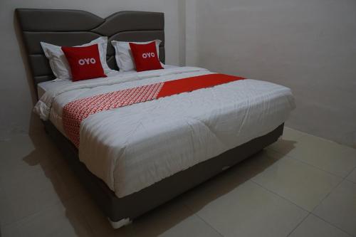 Imagen de la habitación del Hotel OYO 93205 Kusuma And Convention Hall. Foto 20