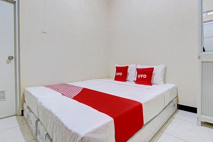 Imagen de la habitación del Hotel OYO 93208 Guest House Cemara 2. Foto 2