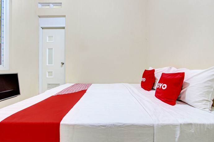 Imagen de la habitación del Hotel OYO 93208 Guest House Cemara 2. Foto 5