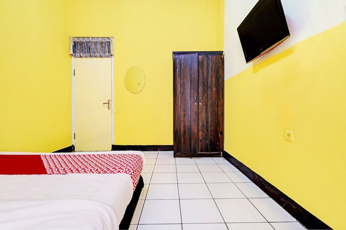 Imagen de la habitación del Hotel OYO 93229 P3 Guest House. Foto 5
