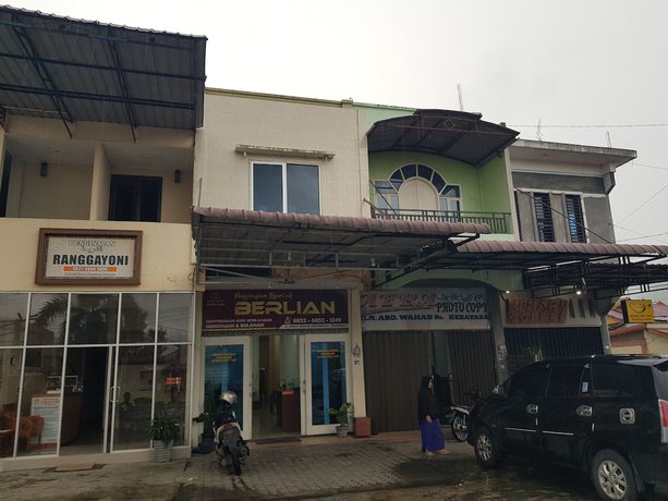 Imagen general del Hotel OYO 93264 Penginapan Syari\'ah Berlian. Foto 1