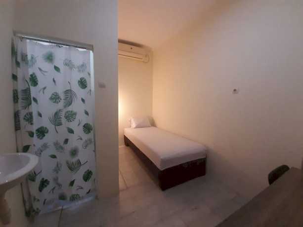 Imagen de la habitación del Hotel OYO 93274 Oren Home Bekasi. Foto 5