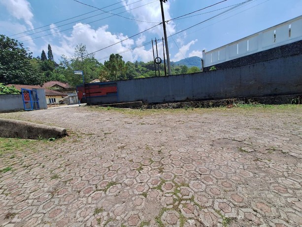 Imagen de los interiores del Hotel OYO 93280 Villa Efita. Foto 7