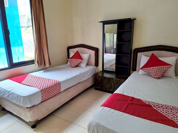 Imagen de la habitación del Hotel OYO 93280 Villa Efita. Foto 3