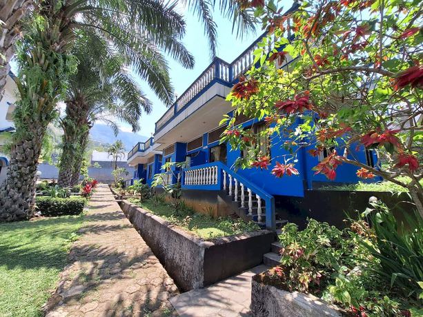 Imagen de los interiores del Hotel OYO 93280 Villa Efita. Foto 17