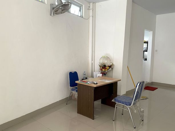 Imagen de los interiores del Hotel OYO 93297 Penginapan Musafir Syariah. Foto 17