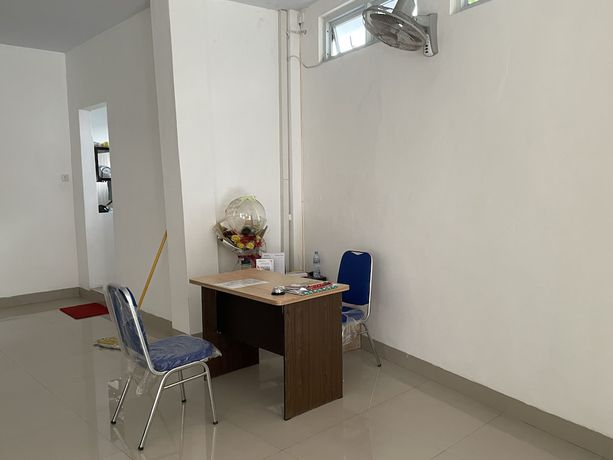 Imagen de los interiores del Hotel OYO 93297 Penginapan Musafir Syariah. Foto 19