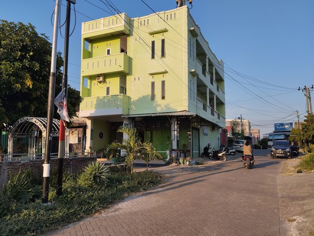 Imagen general del Hotel OYO 93306 Penginapan Permata Hijau Syariah. Foto 1