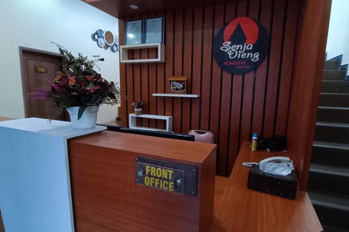 Imagen de los interiores del Hotel OYO 93363 Senja Dieng Homestay Syariah. Foto 12