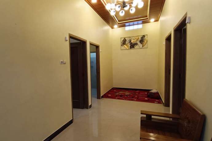 Imagen de los interiores del Hotel OYO 93363 Senja Dieng Homestay Syariah. Foto 16