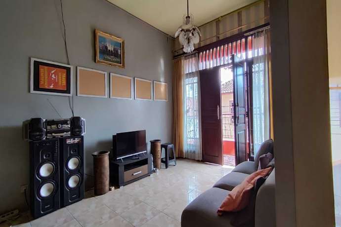 Imagen de los interiores del Hotel OYO 93390 Griya Pius Syariah Malioboro. Foto 13